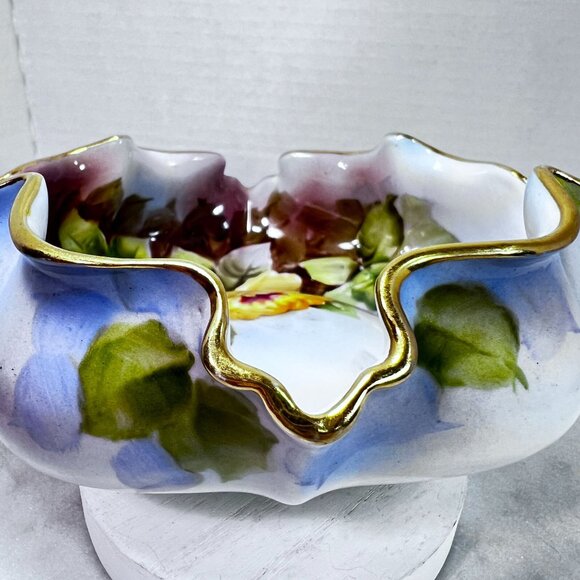 AQ 1891-1921 Hand-Painted Nippon Porcelain Ruffled Bowl Floral Design Gilded - Picture 6 of 11